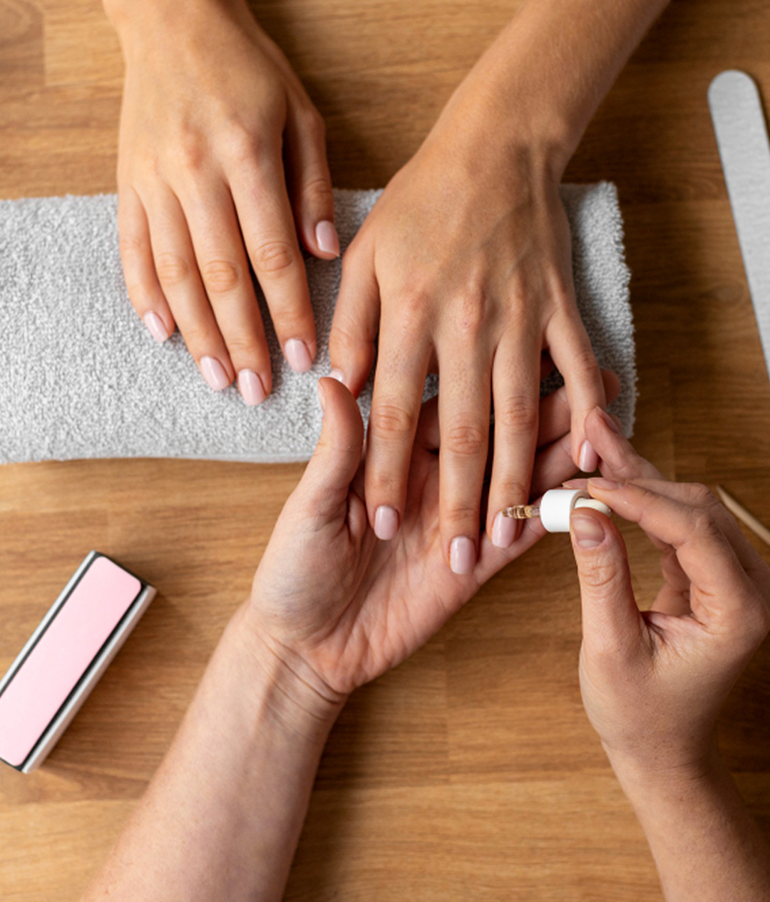 Mini Manicure / Mini Pedicure